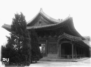 창경궁 명정전 동측면