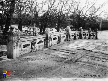 창덕궁 금천교 남측 난간