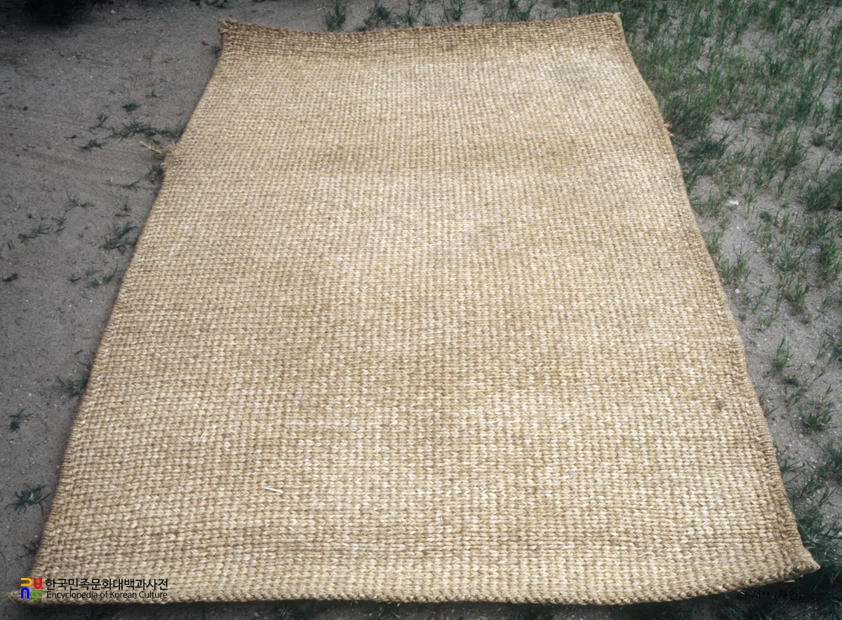 멍석