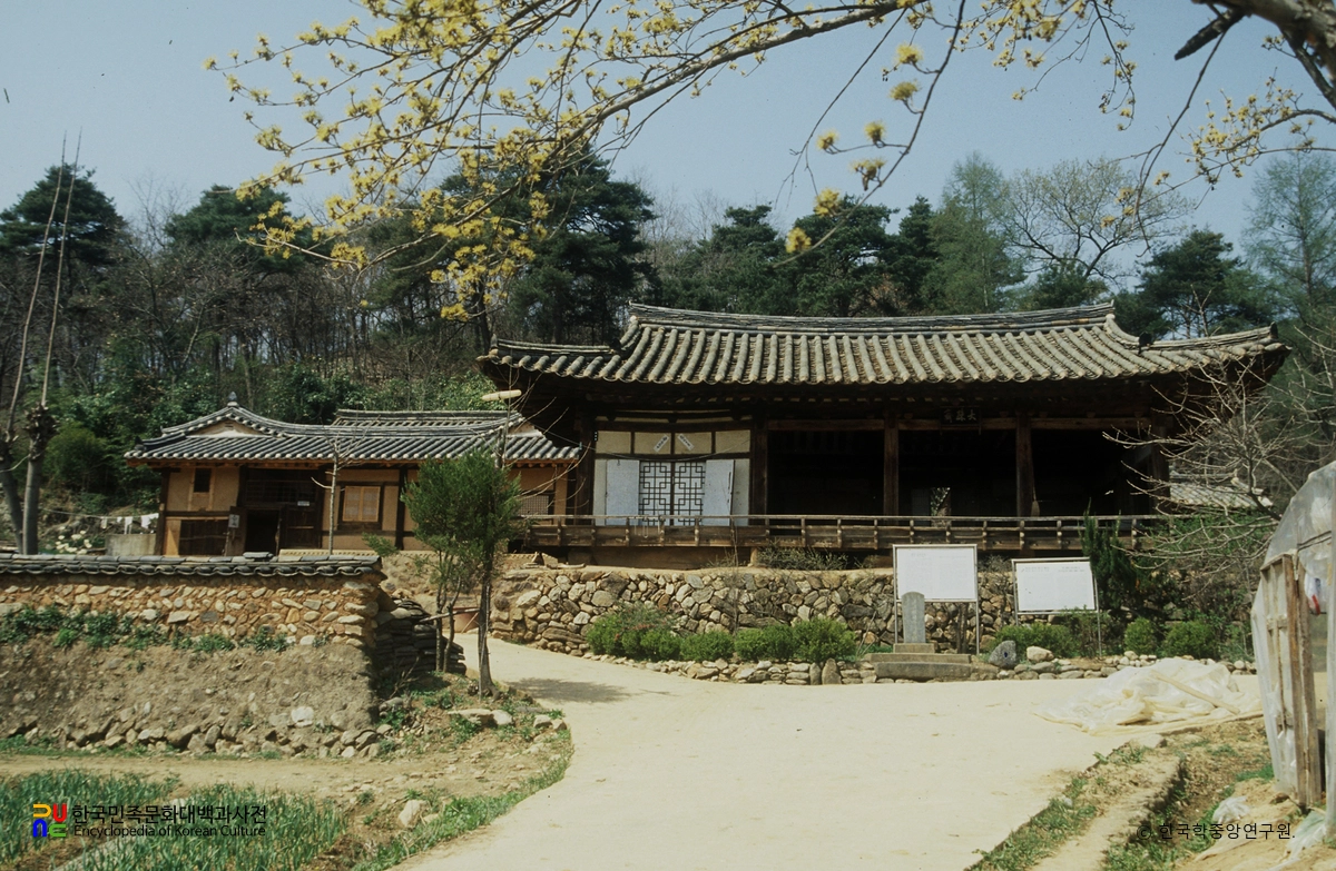 예천권씨 초간종택 별당