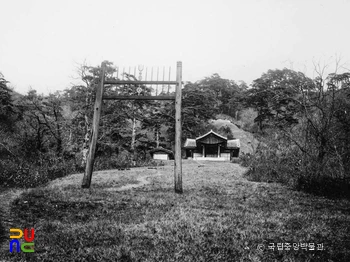 안변 조선 익조 지릉 전경