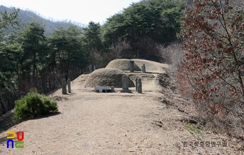 송강 정철 묘소