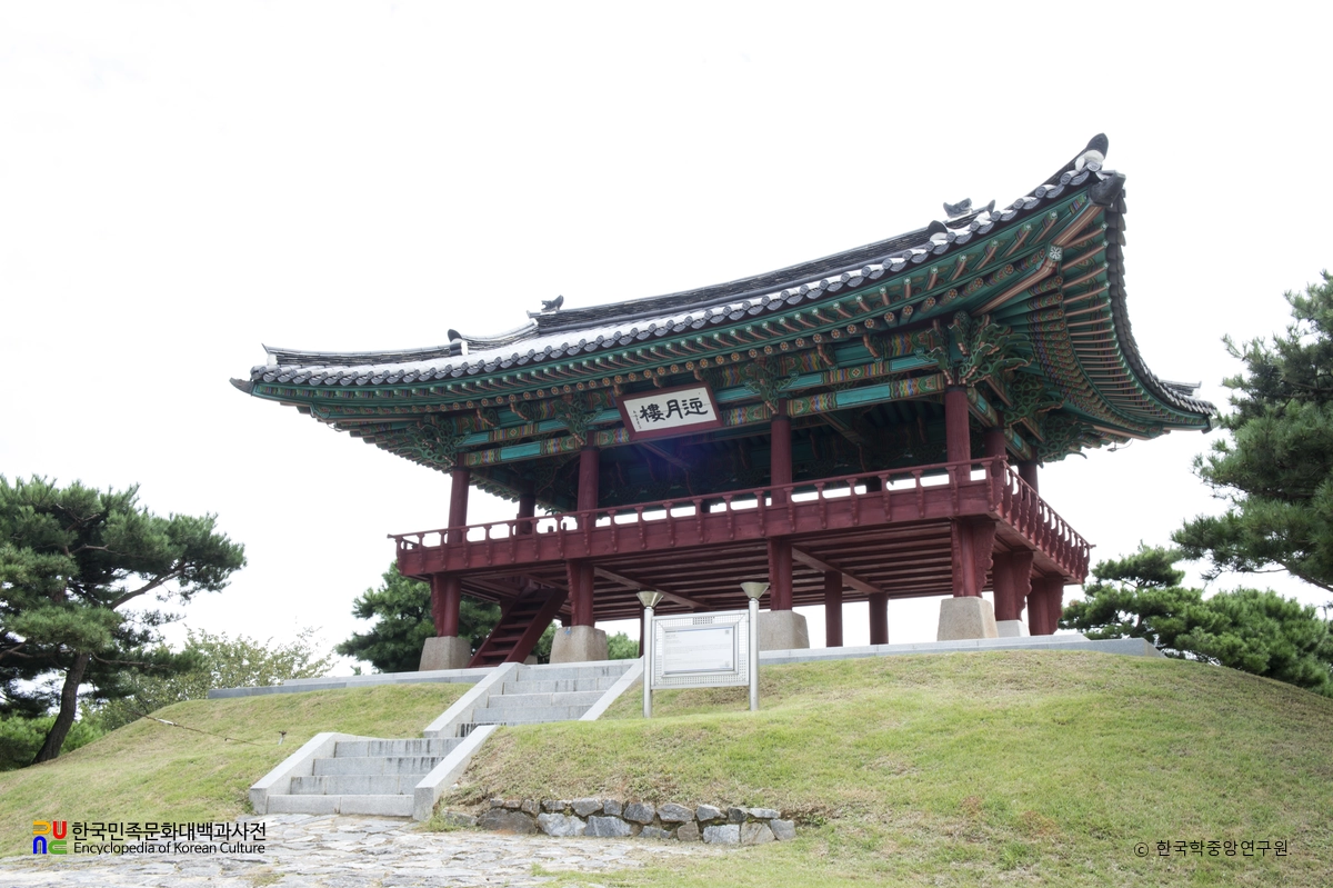 여주 영월루 정측면