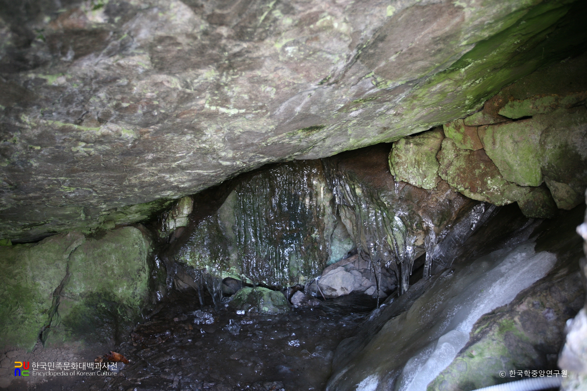 의성 빙계리 얼음골 풍혈