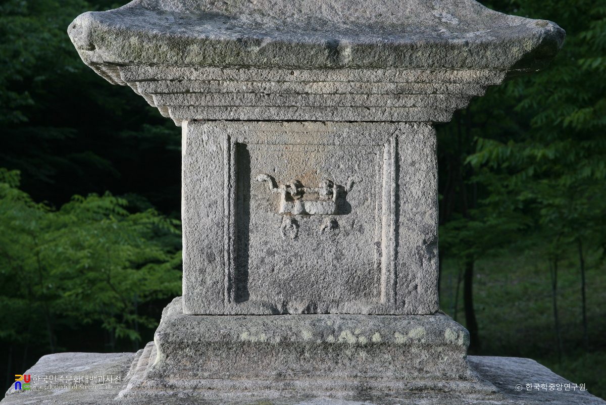 안동 봉림사지 삼층석탑 탑신