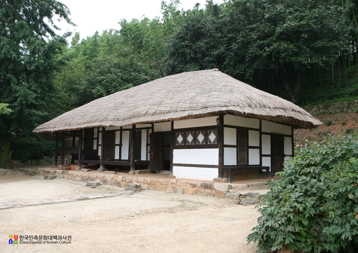 강진 영랑 생가 중 사랑채 정측면