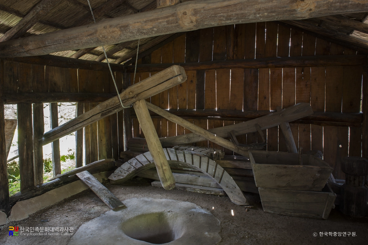 정선 백전리 물레방아 방앗간