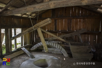 정선 백전리 물레방아 방앗간