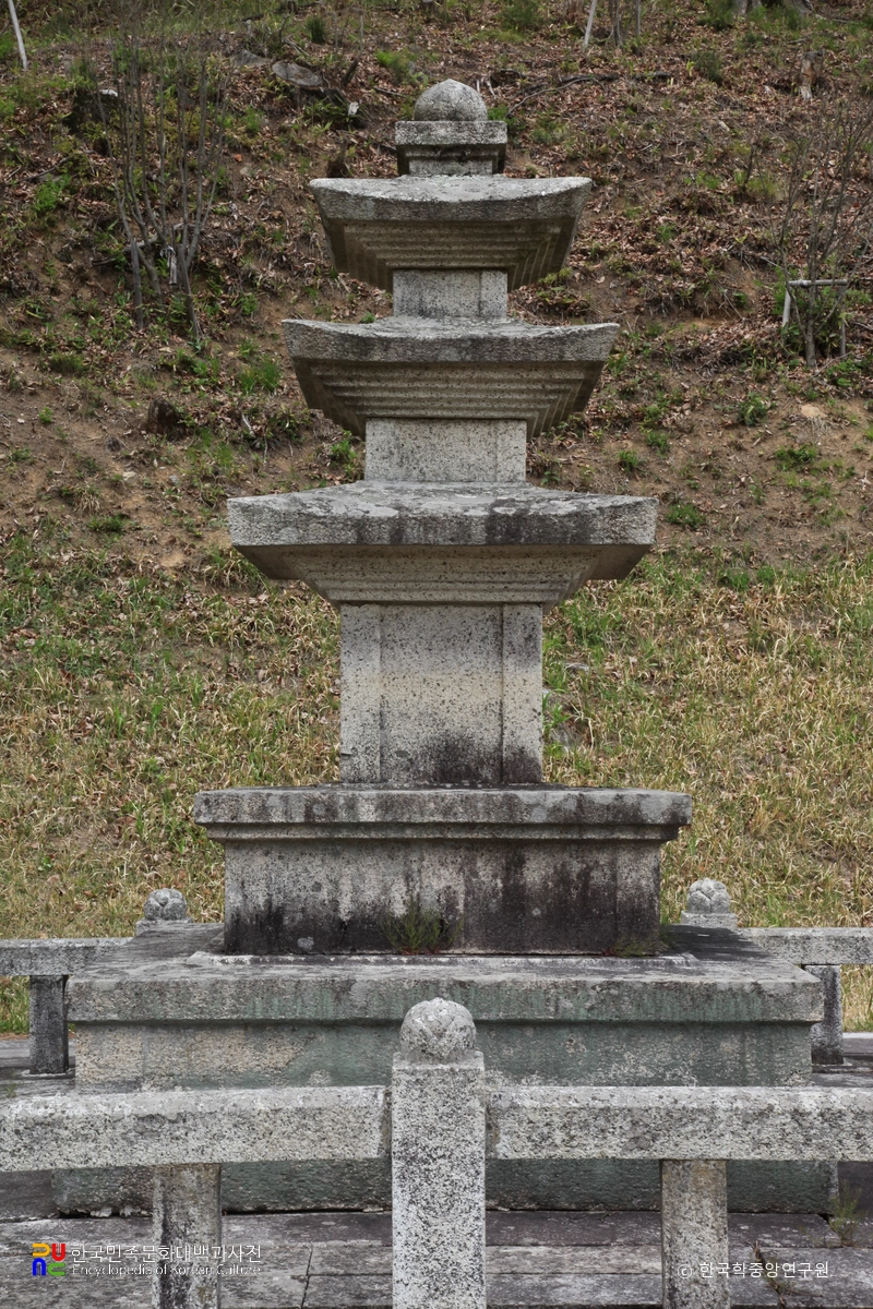 합천 해인사 용성선사 부도