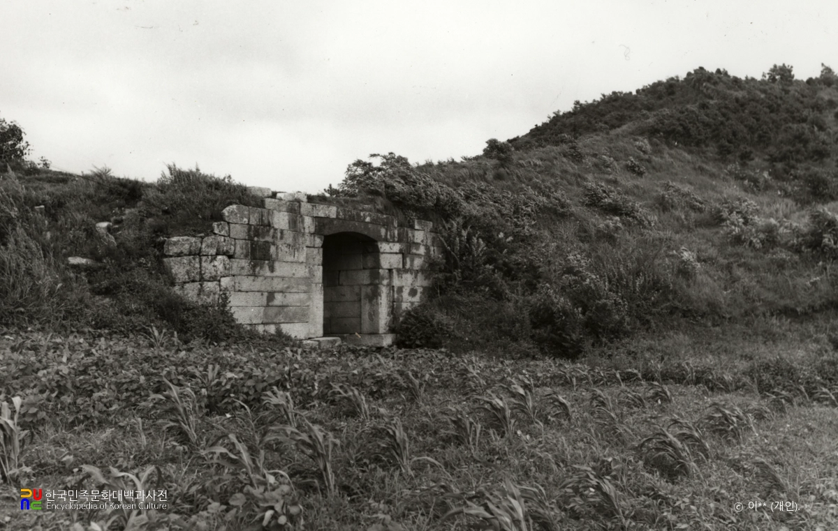 강화산성 중 북문 정측면