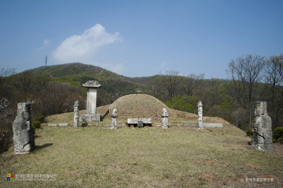 광주 신립장군 묘