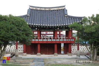 통영 통영향교 중 풍화루 후면