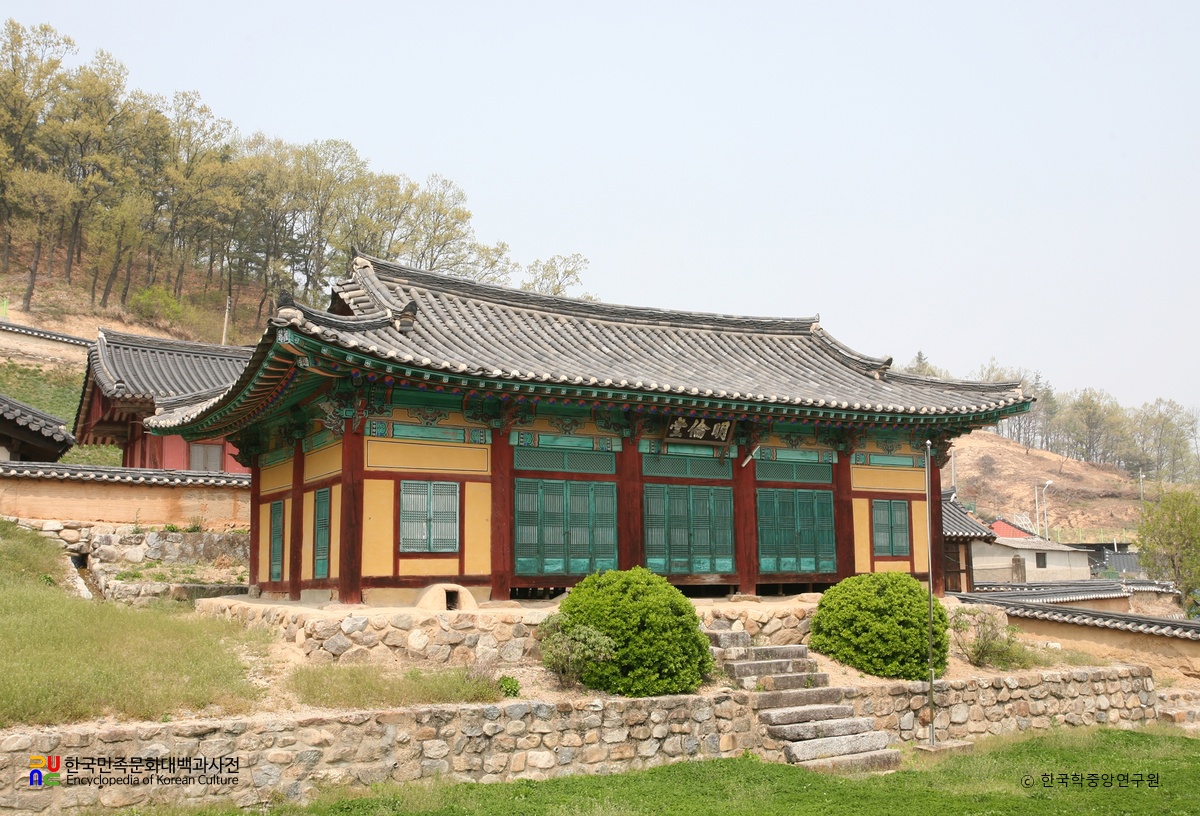 예천향교 명륜당 정측면