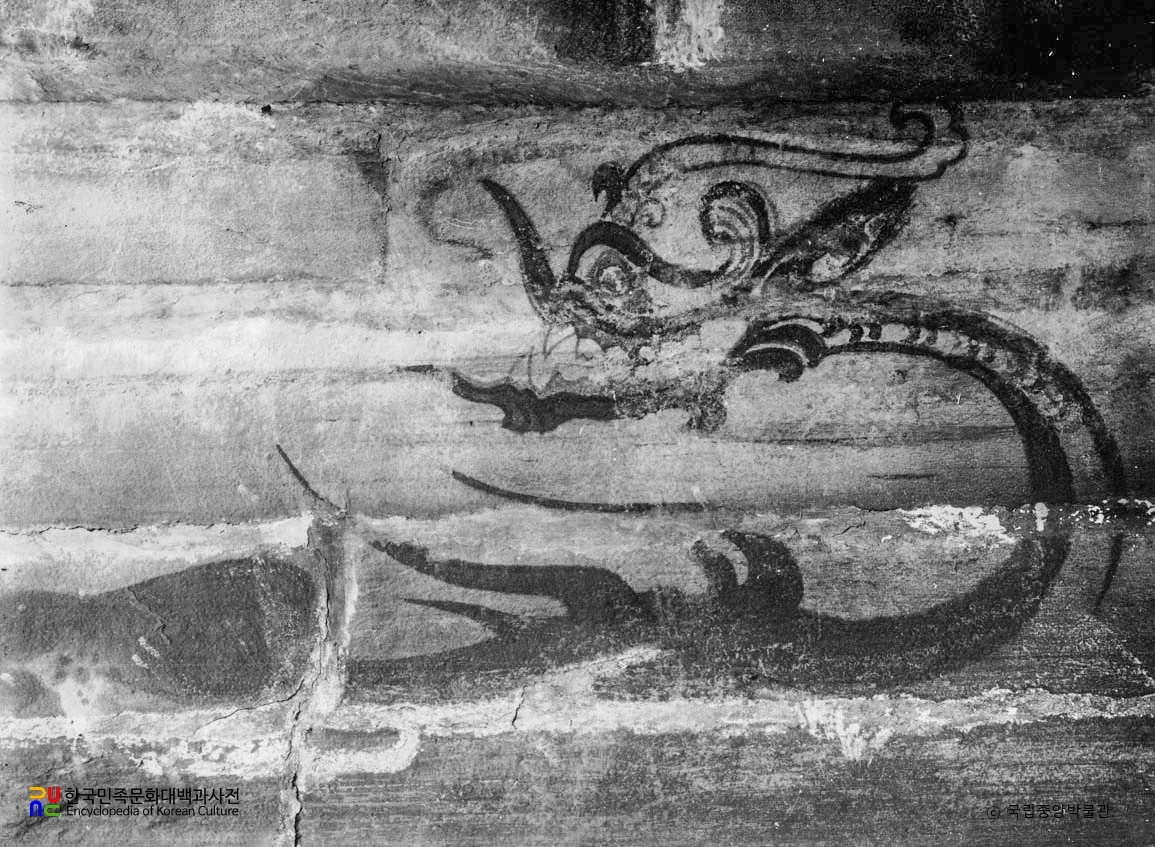 평안남도 대동군 호남리 사신총 현실 동벽 청룡도