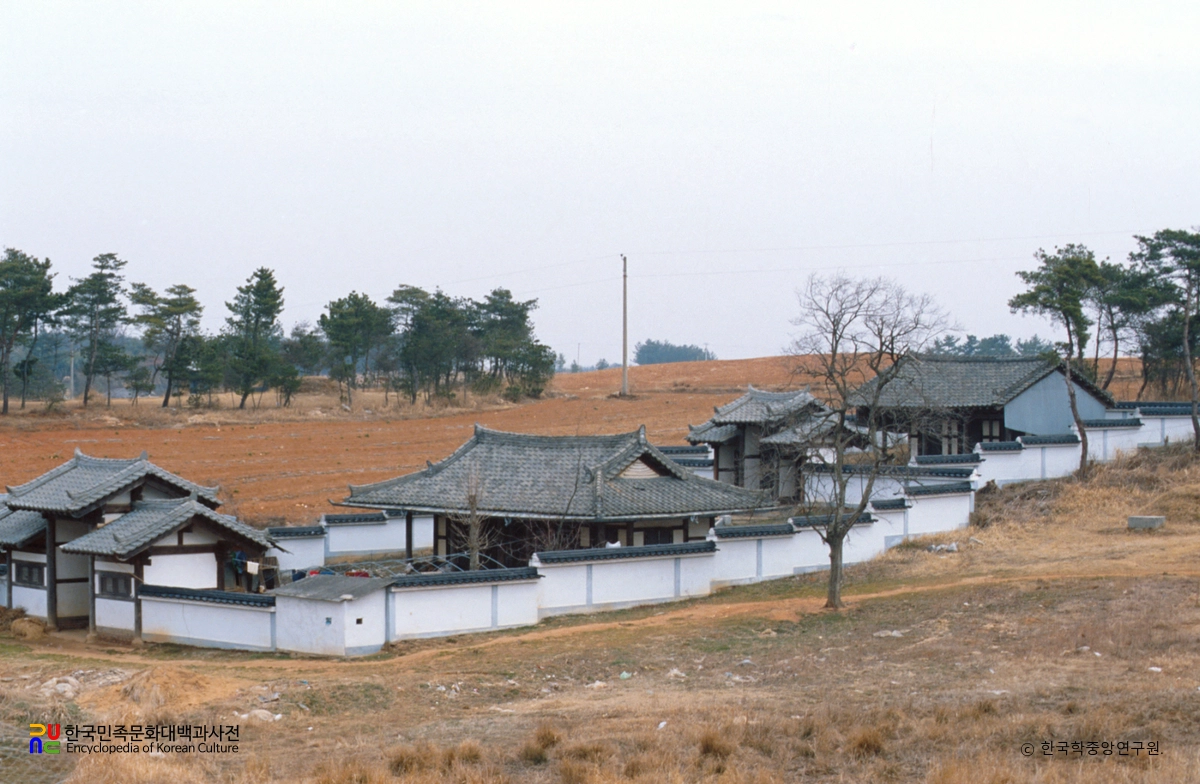 김제 삼현서원 전경