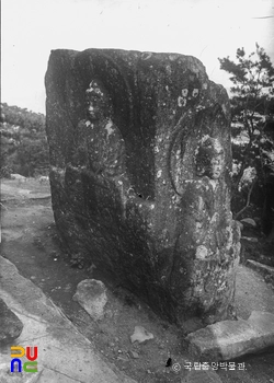 경주 남산 칠불암 마애불상 서면 남면