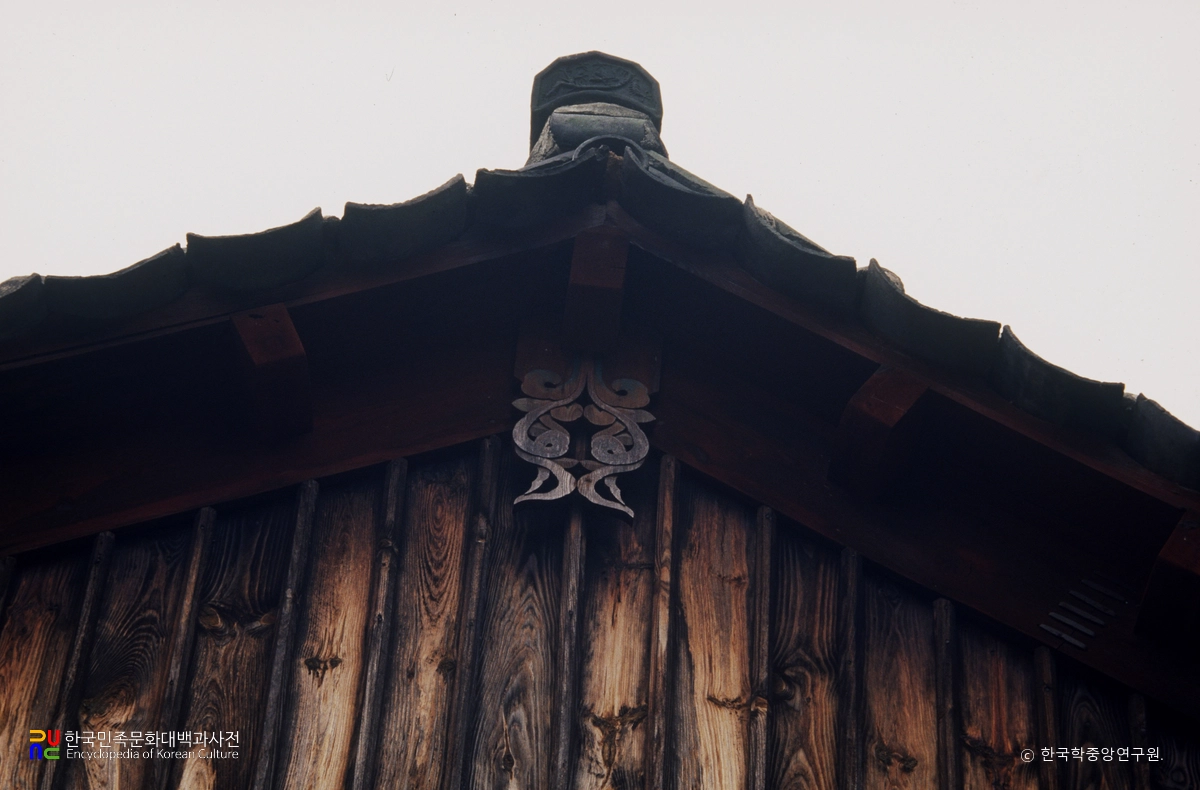 익산 숭림사 보광전 현어