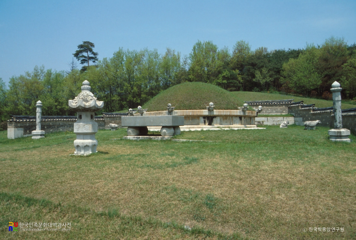 화성 융릉과 건릉 중 융릉