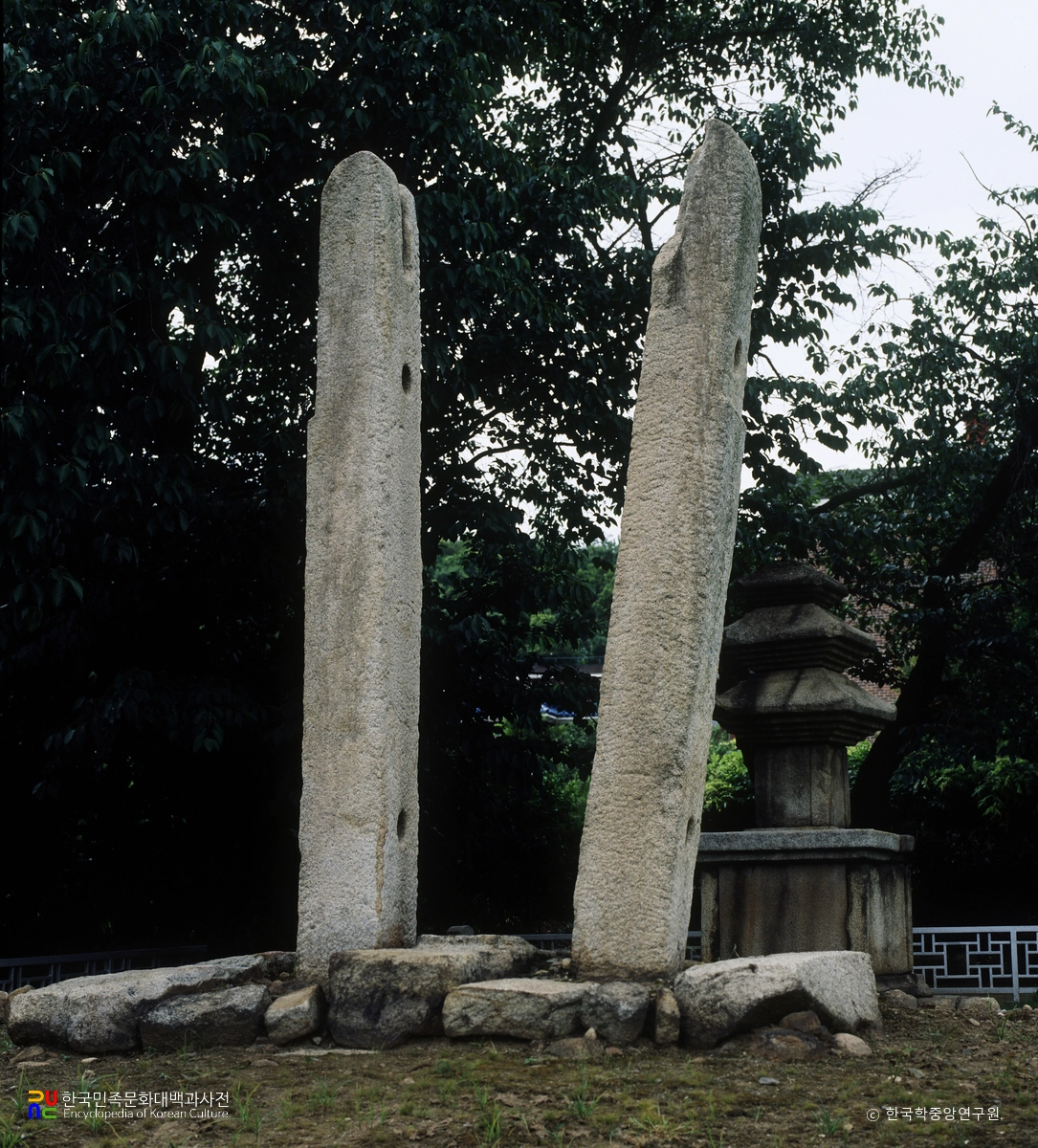 안양 중초사지 당간지주