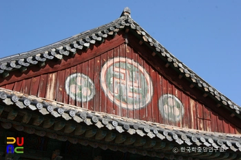 경주 불국사 대웅전 합각부 정면