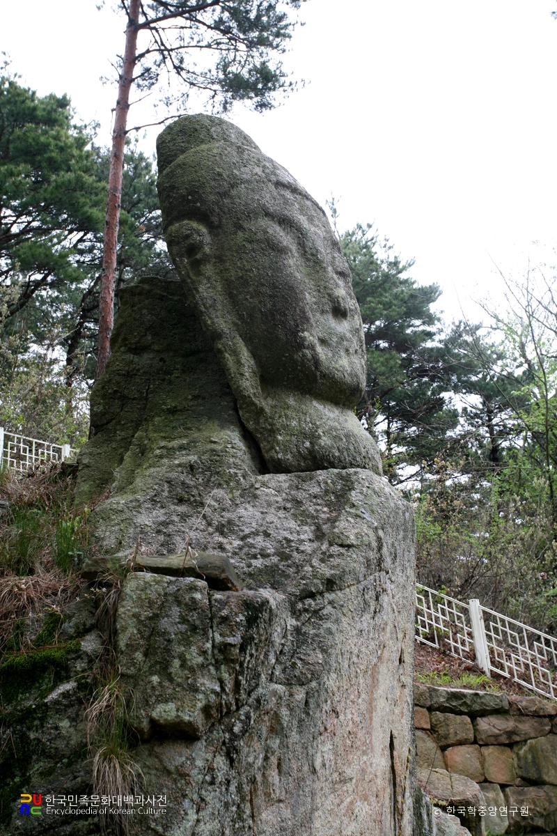 영광 설매리 석조불두상