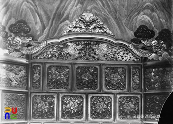 서울 종로 경복궁 근정전 어좌