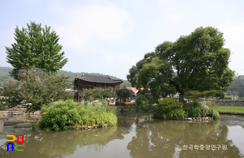 김천 방초정 전경