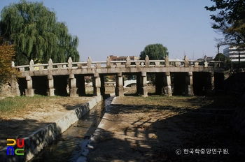 서울 수표교 측면 전경