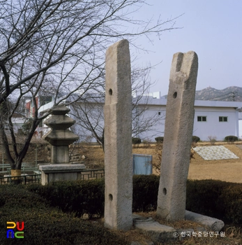 안양 중초사지 당간지주