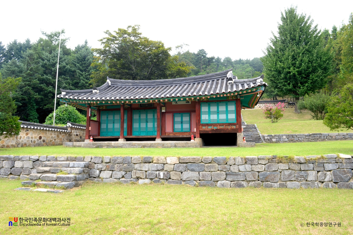 용인 충렬서원 강당 전경