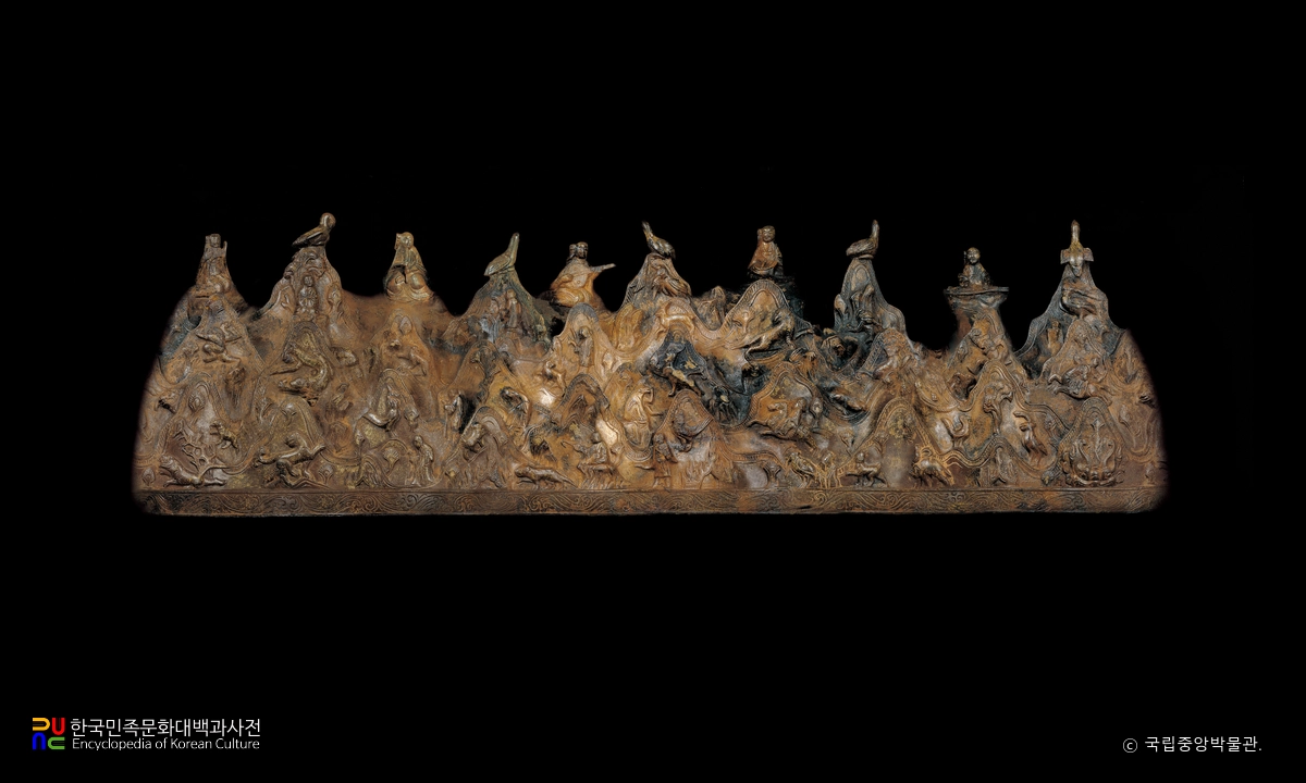 백제금동대향로 뚜껑(합성)