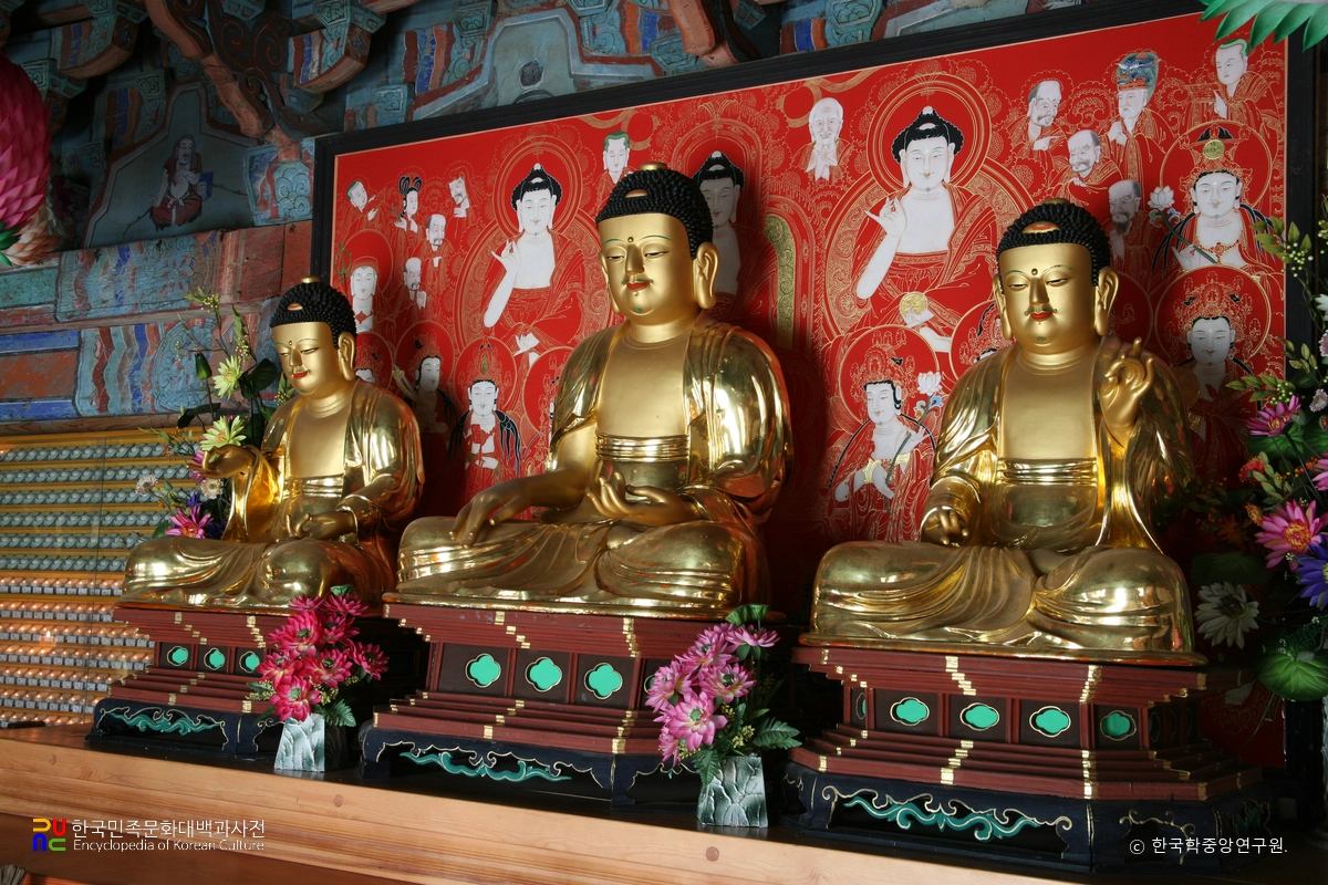 고창 문수사 목조삼세불상
