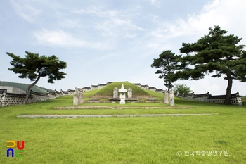 파주 정연 묘역