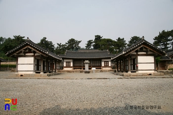 논산 돈암서원 전경