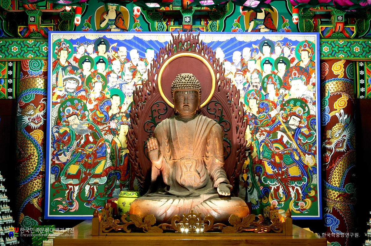 동해 삼화사 철조 노사나불 좌상