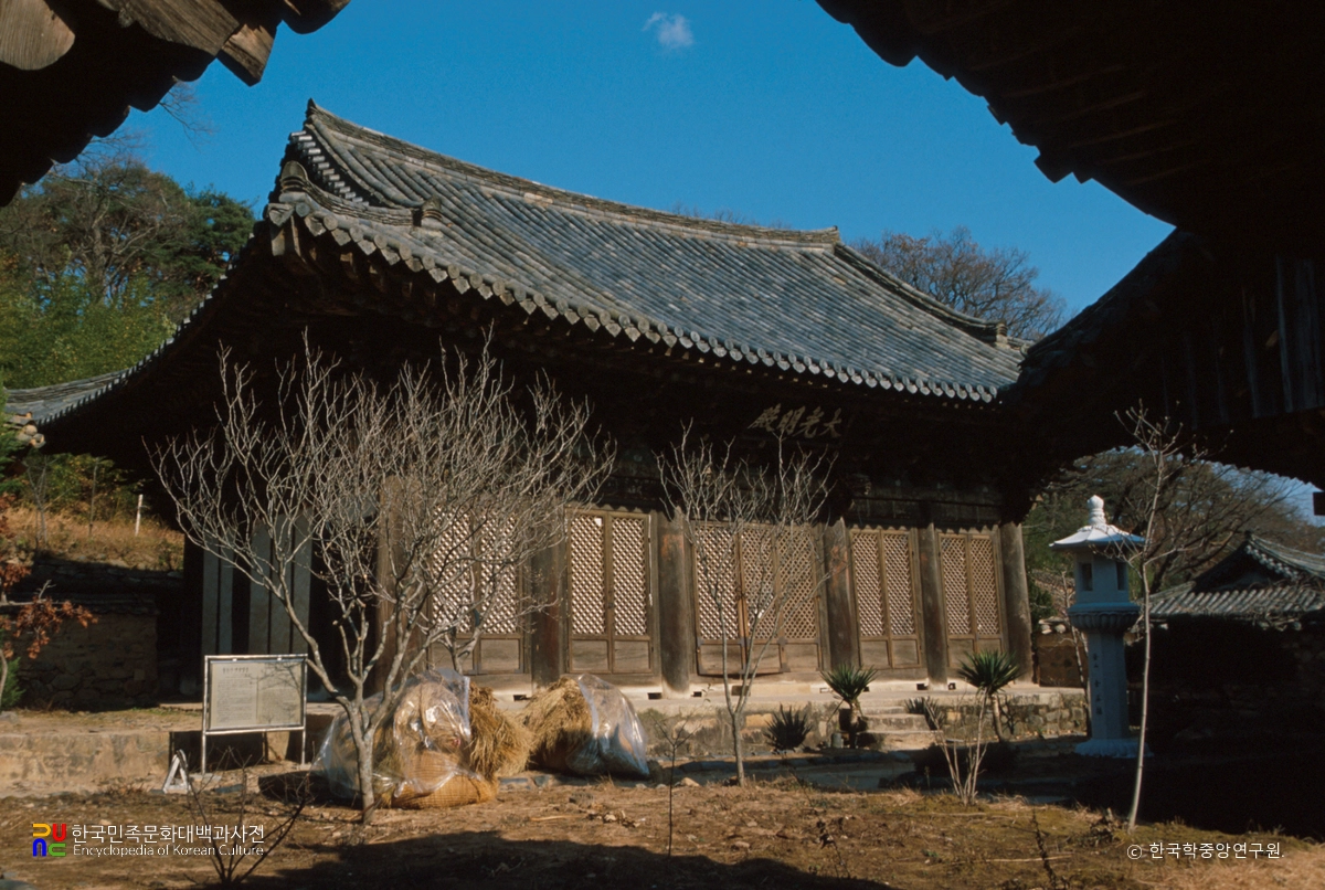 양산 통도사 대광명전 정측면