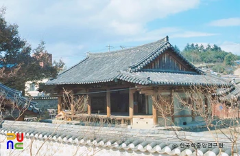 영천 숭렬당 전경