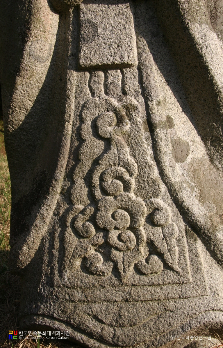 파주 수길원 문인석 장식