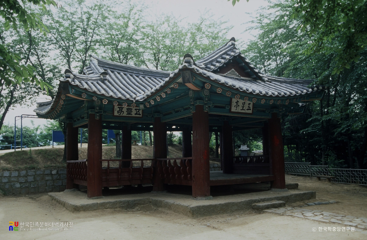 강릉 오성정 정측면