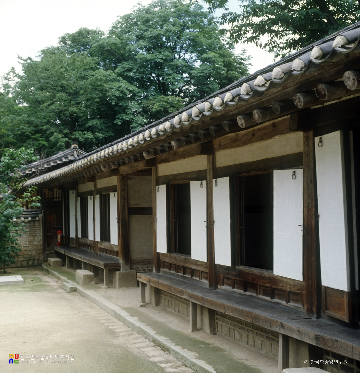 창덕궁 연경당 행랑채