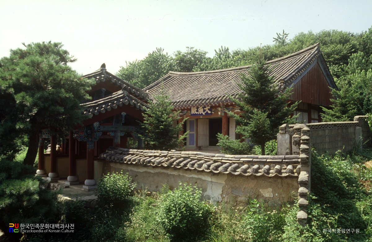 만경향교 대성전