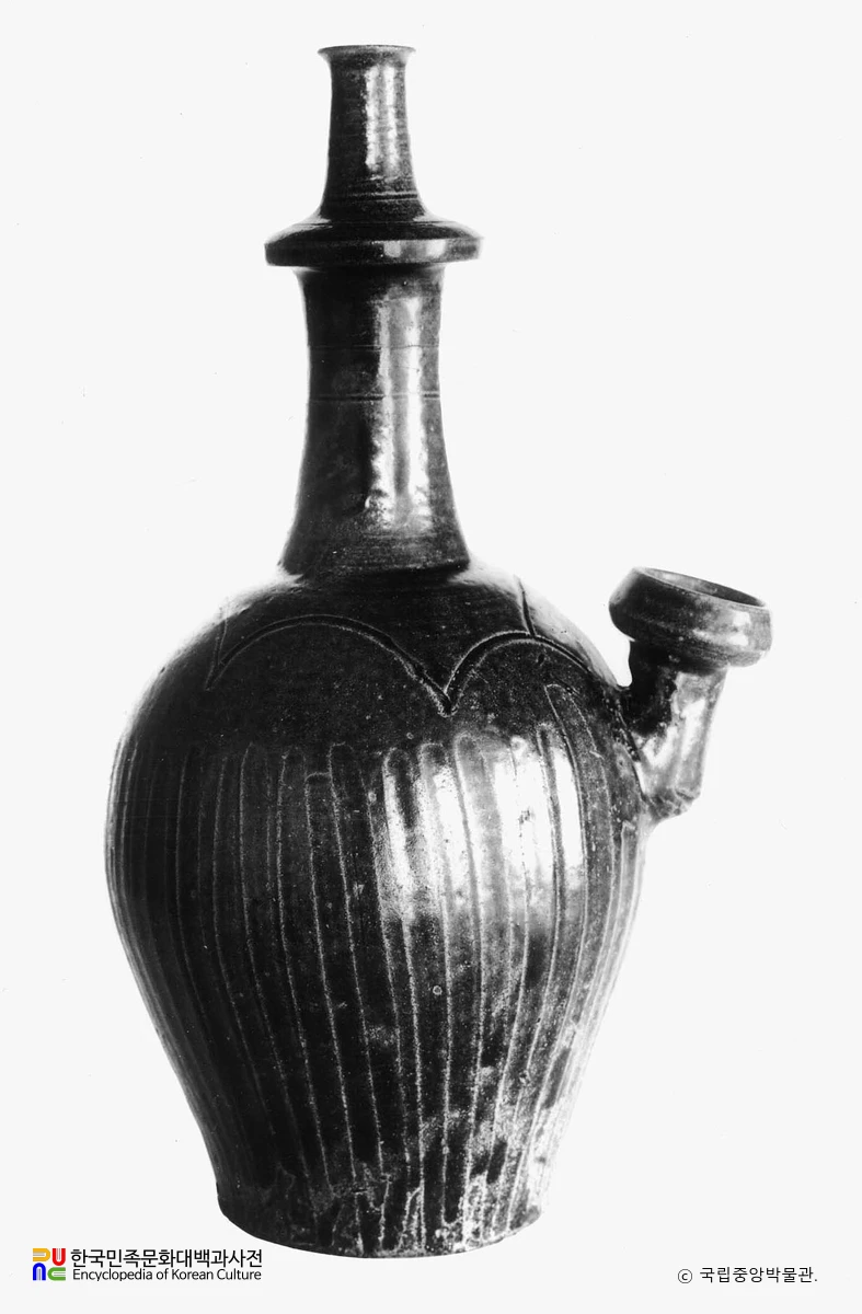 고려 도자 대갈회록유정병