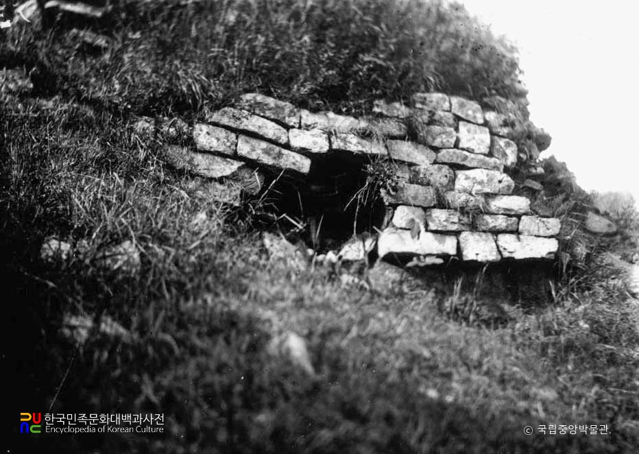 이천 설봉산성 문지 측벽