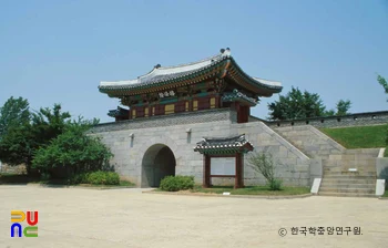 강화 광성보 안해루 정측면