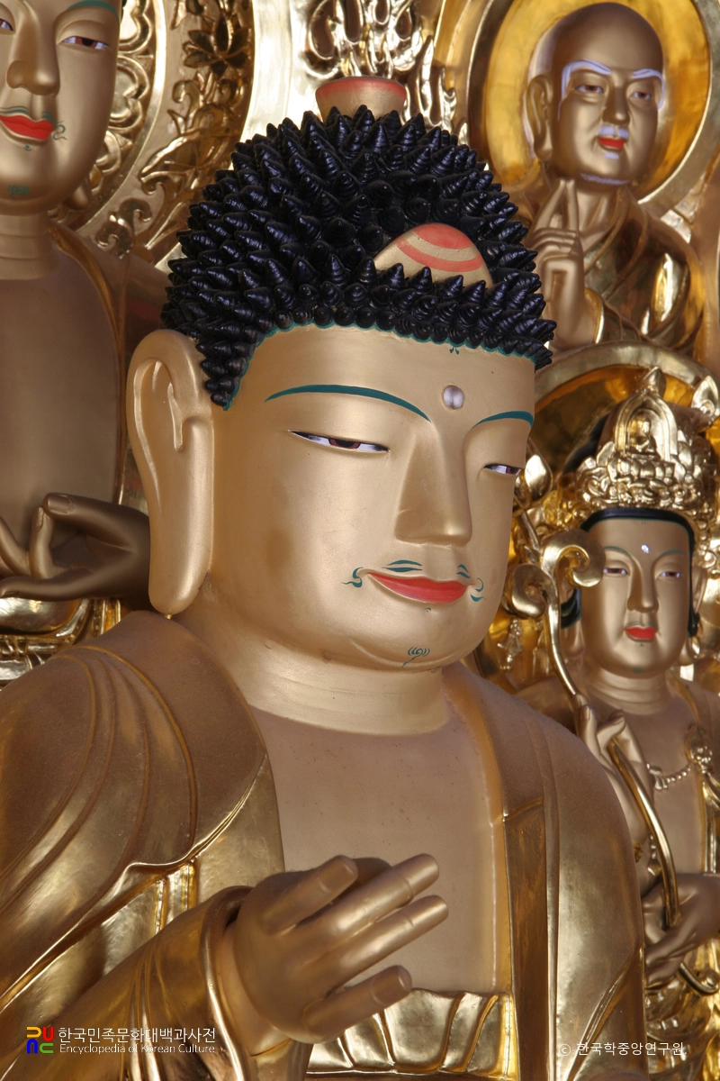 제천 무암사 목조아미타여래좌상