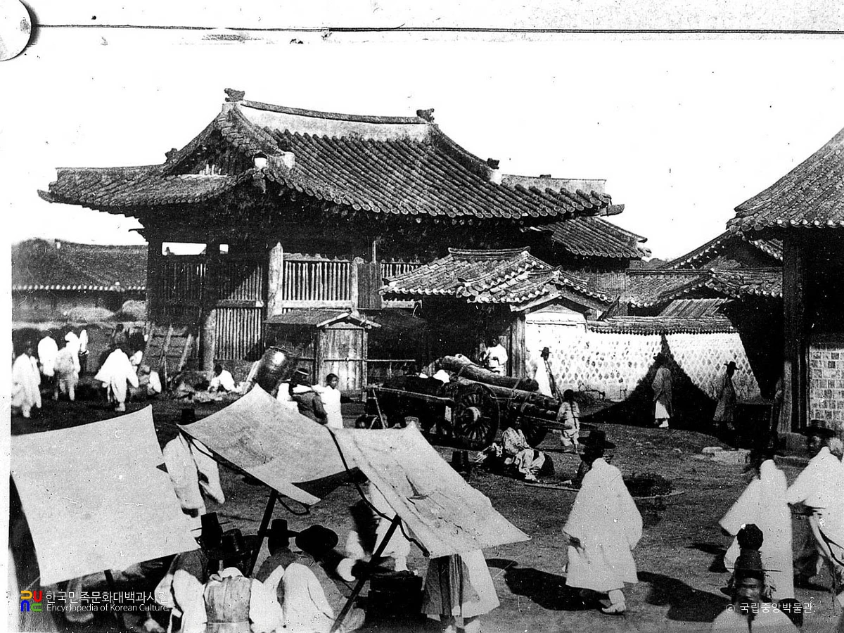 서울 보신각 후측면