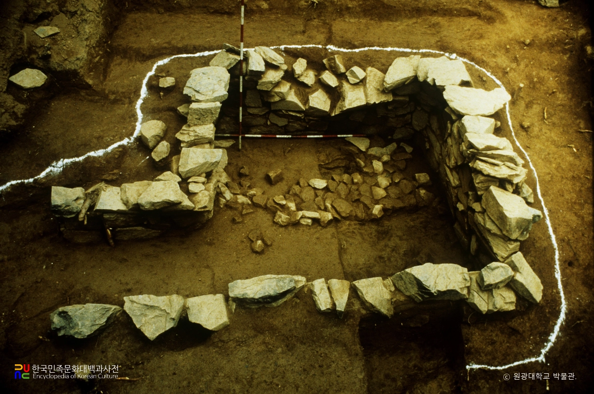 익산 웅포리 고분군