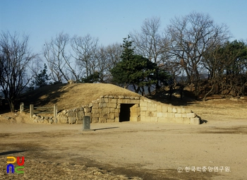 경주 석빙고 정측면