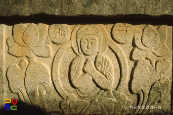 양산 통도사 금강계단 부조