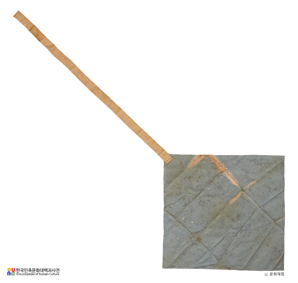 양양 낙산사 해수관음공중사리탑·비 및 사리장엄구 일괄 중 비단 보자기